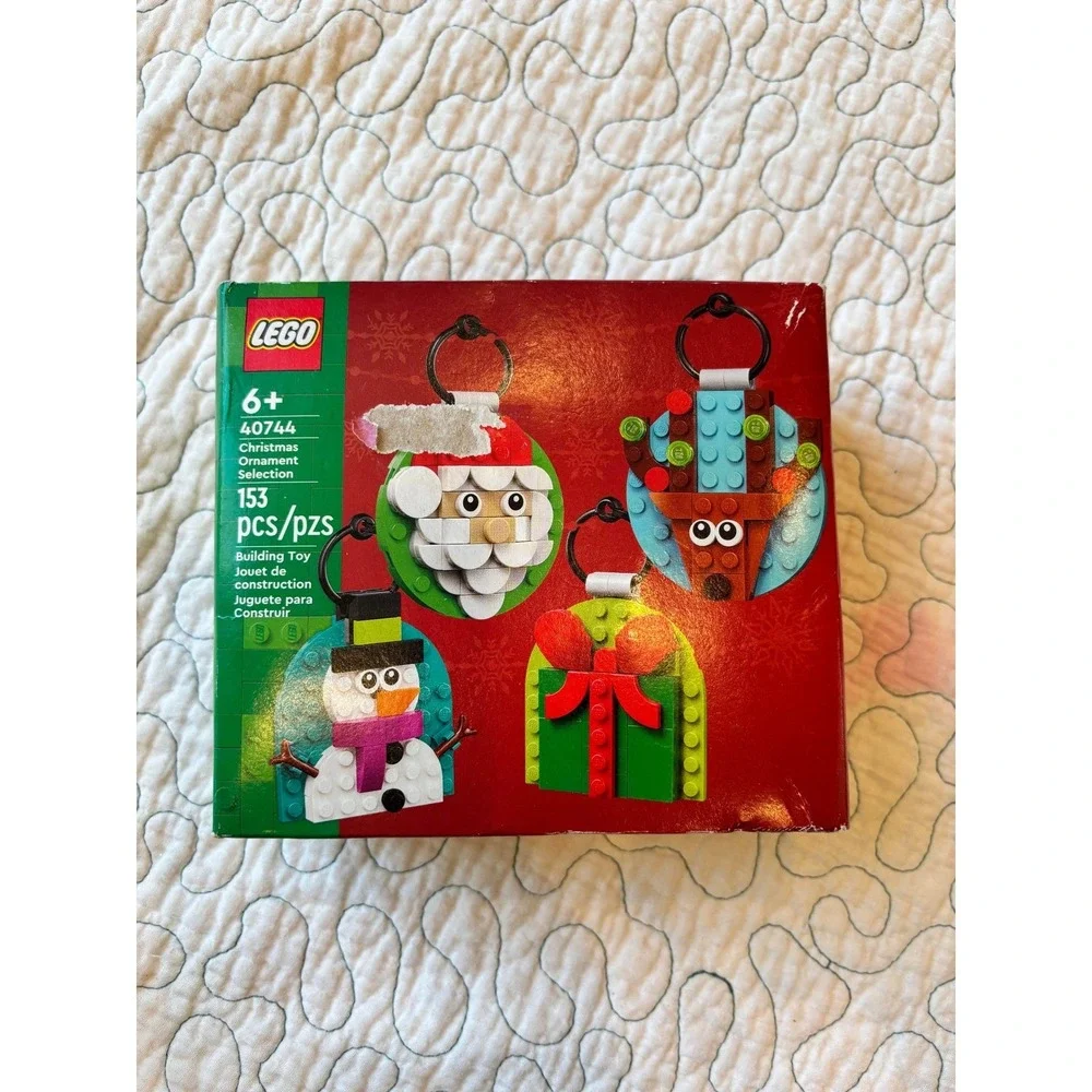 LEGO 40744 Christmas‎ Ornament 153 PCS Santa Reindeer Snowman Sealed Box Damage